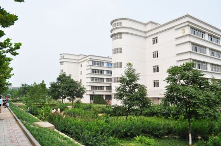 石家莊華能電力中等專業(yè)學(xué)校有哪些交通相關(guān)專業(yè)？