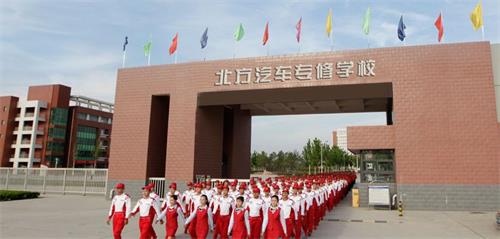 想成為汽車高級工程師嗎？石家莊汽修學(xué)校助你一臂之力！