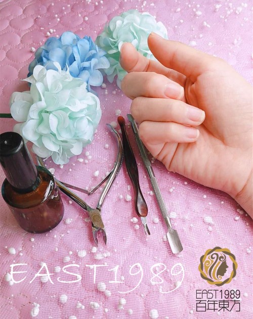  青花美甲怎么做？保定東方技工學(xué)校教你巧做美甲！