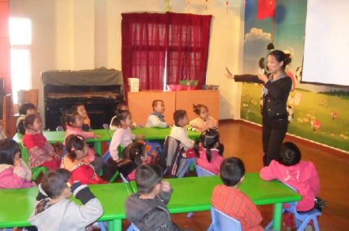 唐山學幼師學校哪家好？唐山實驗中專怎么樣？