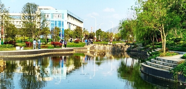 山東人民專修學(xué)院有哪些就業(yè)保障？