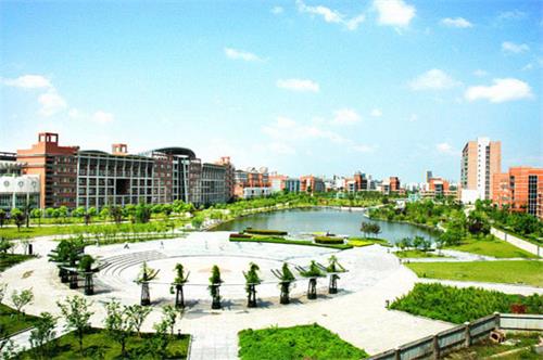 河北工貿(mào)專修學(xué)院升學(xué)班是什么情況？