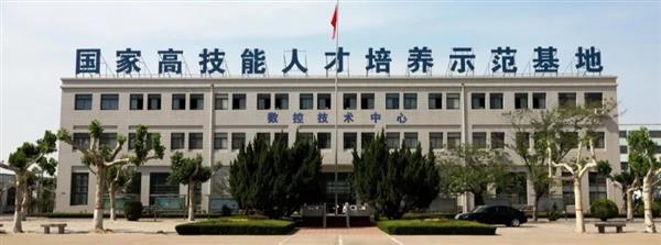 哪個學(xué)校有旅游服務(wù)與管理專業(yè)？   