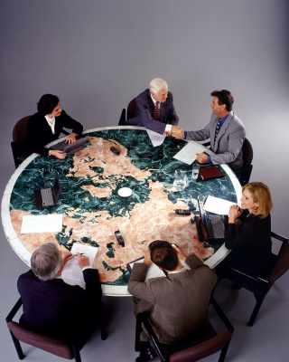 什么是國際商務(wù)？煙臺南山學(xué)院來講講！