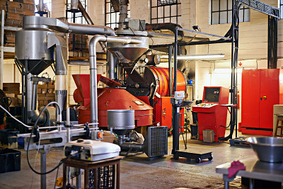 河北省科技工程學(xué)校免費(fèi)班都有什么？