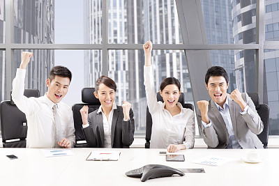 擔心就業(yè)問題嗎？來山東威海外國語進修學院吧！