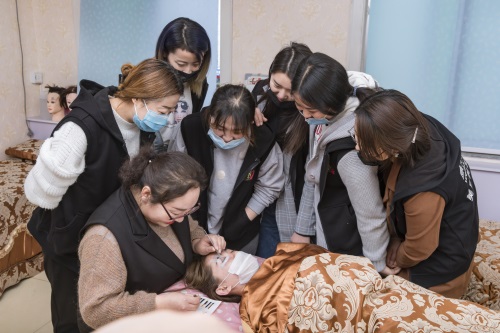 威海以琳國際形象設(shè)計學校7月份鉅惠活動等你來... 威海以琳國際形象設(shè)計學校7月份鉅惠活動等你來...