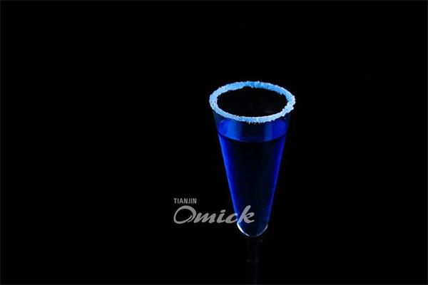  調(diào)雞尾酒需要用到什么材料？