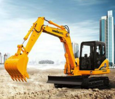 濟(jì)南駿大挖掘機(jī)學(xué)校就業(yè)怎么安排的？包分配嗎？