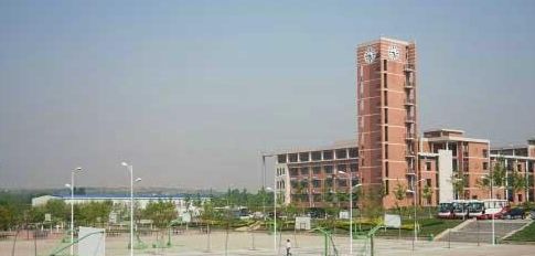 與同類院校相比，泰安技師學(xué)院都有哪些優(yōu)勢(shì)？