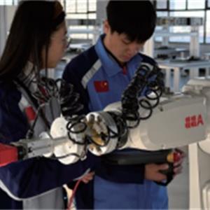 工業(yè)機器人應(yīng)用與維護（高級工）